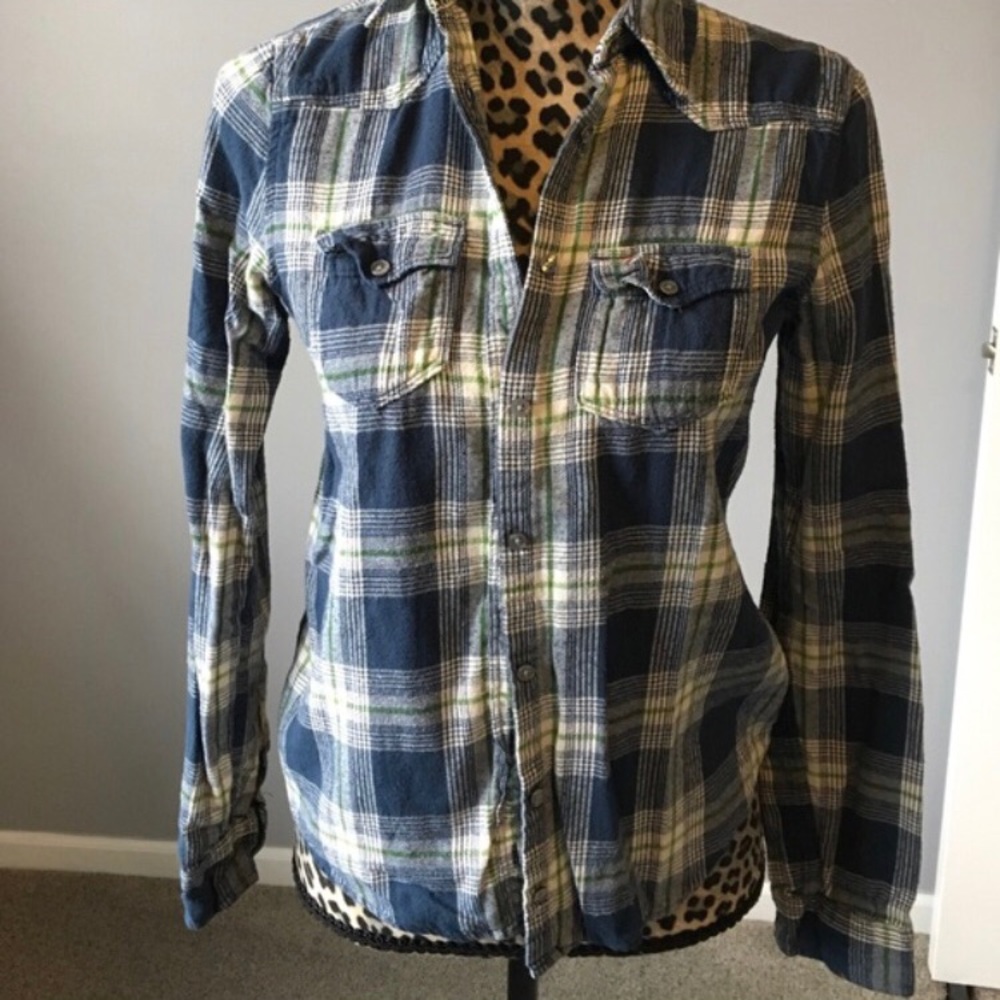 Cute small Hollister flannel
